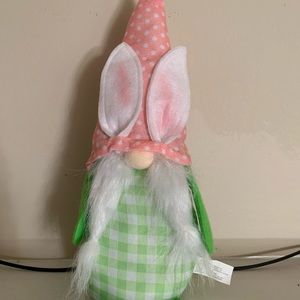 Easter gnome. NWT